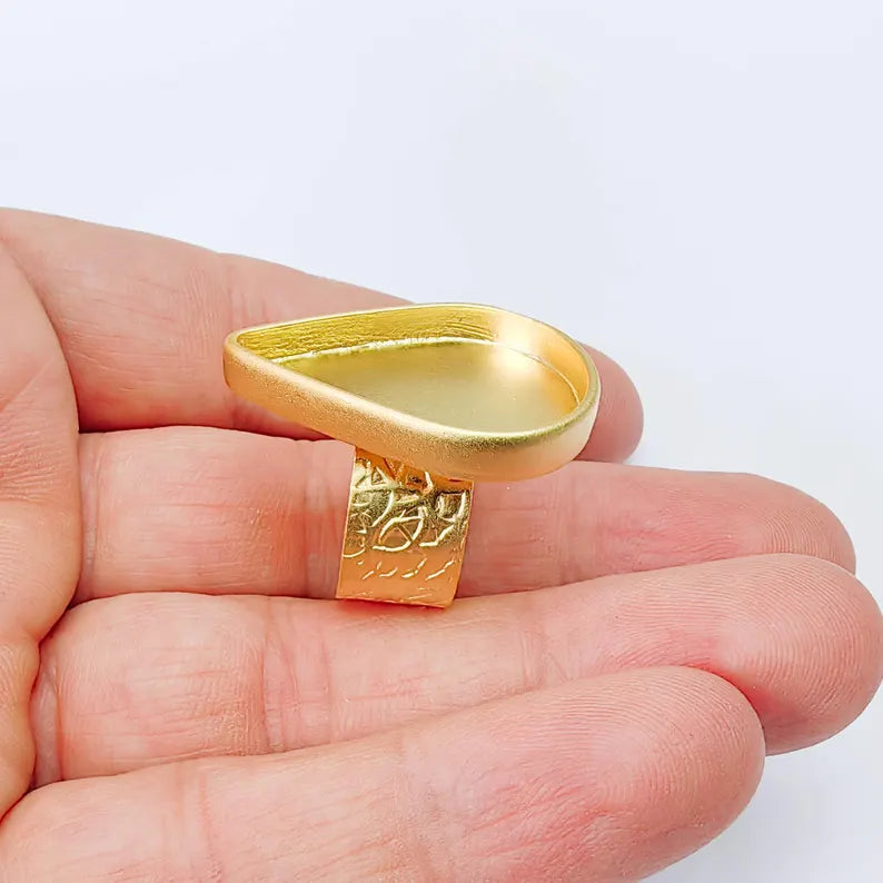 Gold Ring Base Blank Setting Cabochon Base inlay Ring Backs Mounting Adjustable Ring Base Bezel (29x21mm blank ) Gold Plated Metal G38014