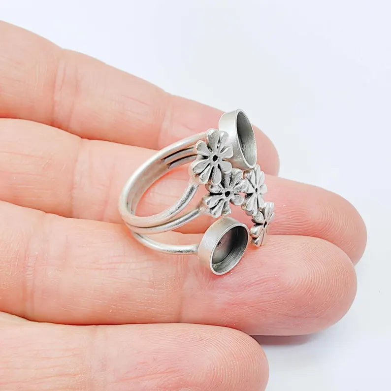 Floral Adjustable Ring Blank 8mm Bezel Setting, Antique Silver Plated Brass Daisy Base, G38015