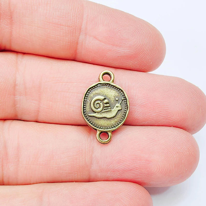 2 Snail Connector Charm, Nature Animal Design, Double Sided, Antique Bronze Plated 20x13mm, G38023