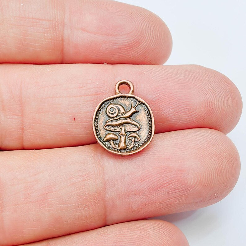 Mushroom and Snail Round Charm Pendant, Double Sided Nature, Antique Copper Plated, 16x13mm, G38058