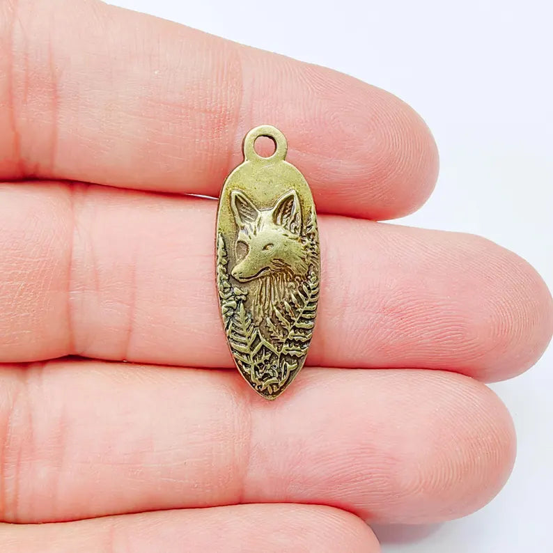 Fox Charm Pendant, Double Sided Woodland Animal Design Wolf, Antique Bronze Plated, 30x12mm, G38062