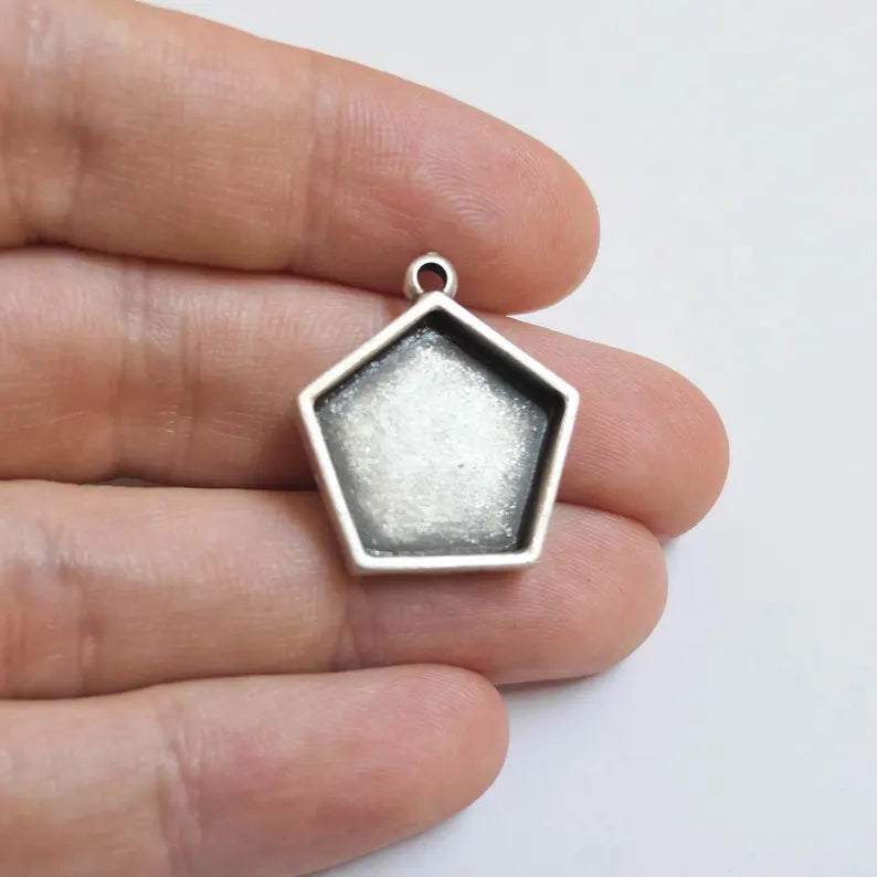 Hexagonal Pendant Blanks, Resin Bezel Bases, Mosaic Mountings, Dry flower Frame, Polymer Clay base, Antique Silver Plated (19,5mm) G38072