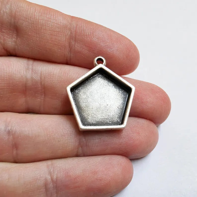 Hexagonal Pendant Blanks, Resin Bezel Bases, Mosaic Mountings, Dry flower Frame, Polymer Clay base, Antique Silver Plated (19,5mm) G38072
