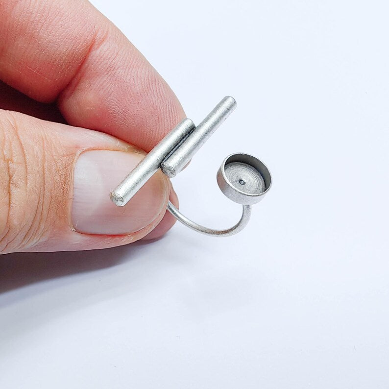 Adjustable Bar Ring Blank 8mm Bezel, Cabochon Setting, Antique Silver Plated Brass Base G38074