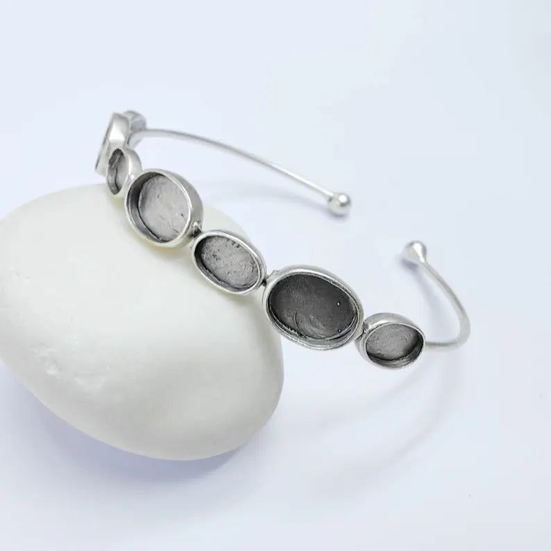 Multi Oval Bezel Cuff, Bracelet Blank, Base 11x8mm 8x6mm Adjustable Antique Silver Plated G38078