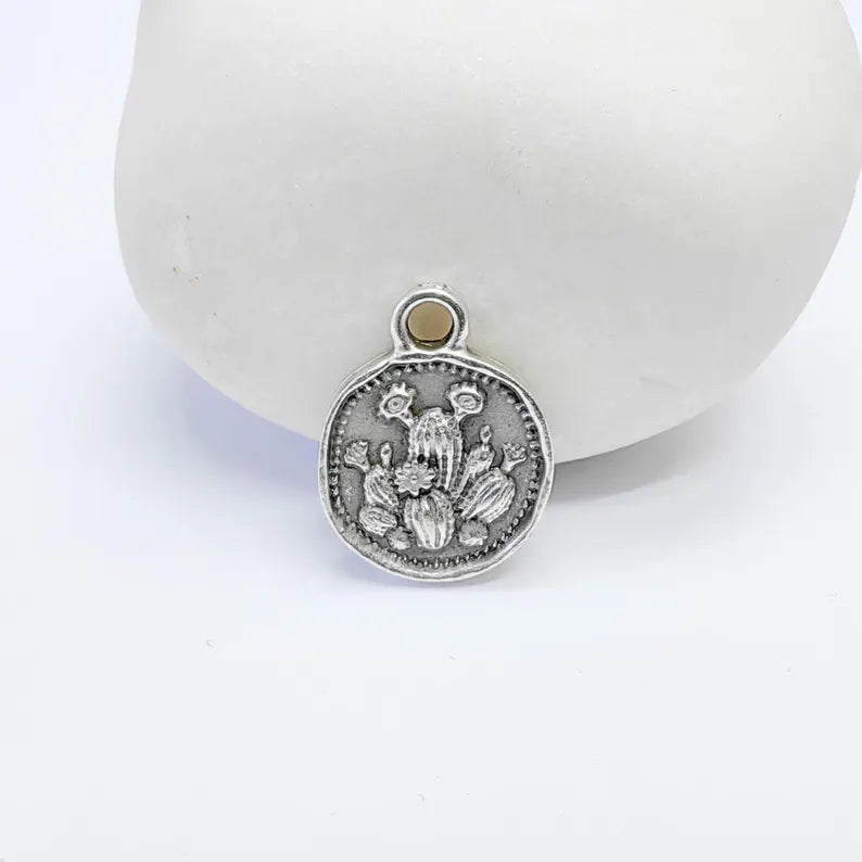 4 Cactus Round Charm Pendant, Double Sided Desert Design, Antique Silver Plated, 16x13mm, G38080