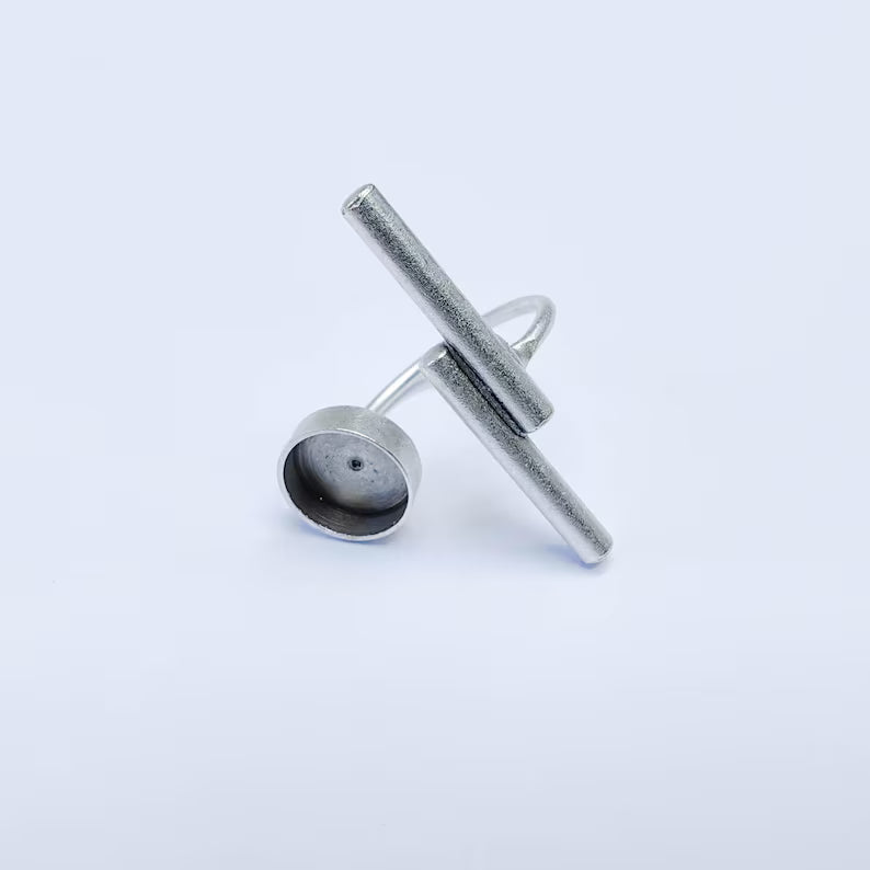 Adjustable Bar Ring Blank 10mm Bezel, Cabochon Setting, Antique Silver Plated Brass Base G38082