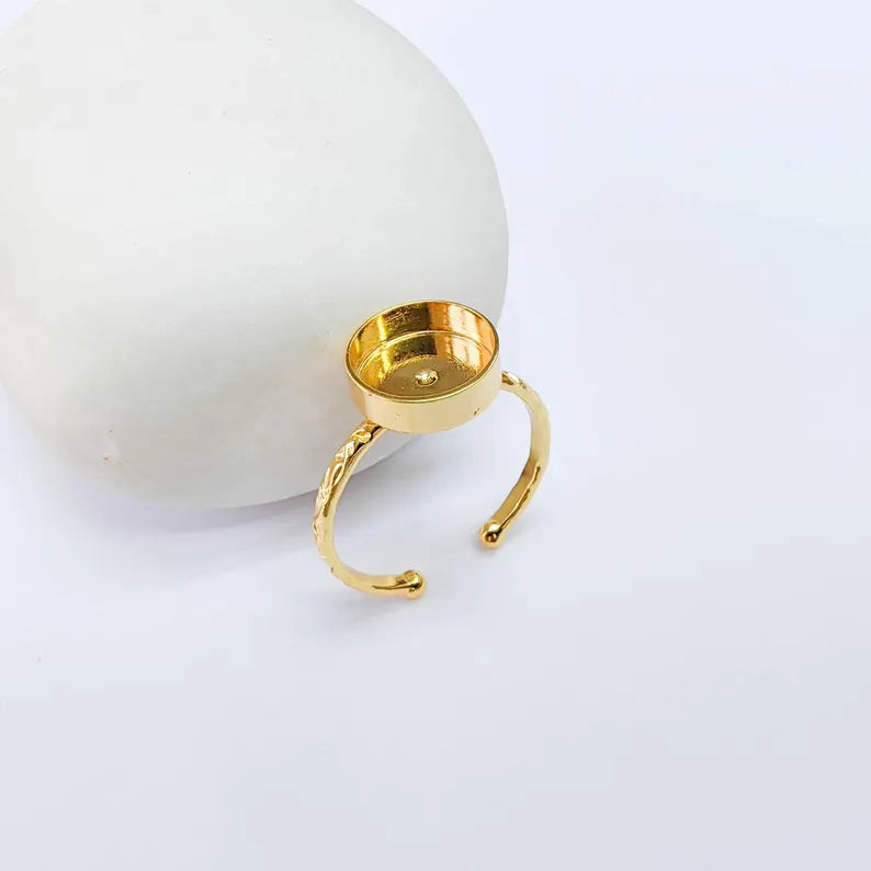 Adjustable Ring Base, Round Bezel 10mm, Textured 24K Shiny Gold Ring, G38087