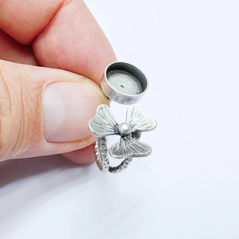Flower Adjustable Ring Blank 10mm Bezel, Base, Antique Silver Plated Brass G38088