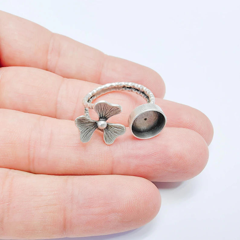 Flower Adjustable Ring Blank 10mm Bezel, Base, Antique Silver Plated Brass G38088