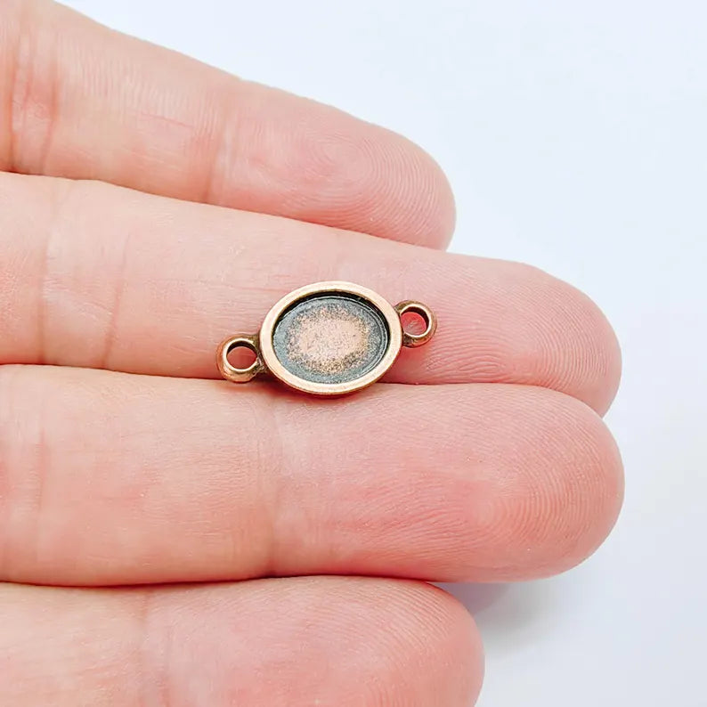 Oval Bezel Connector Pendant, Cabochon Blank, Antique Copper Plated, 10x8mm, G38096