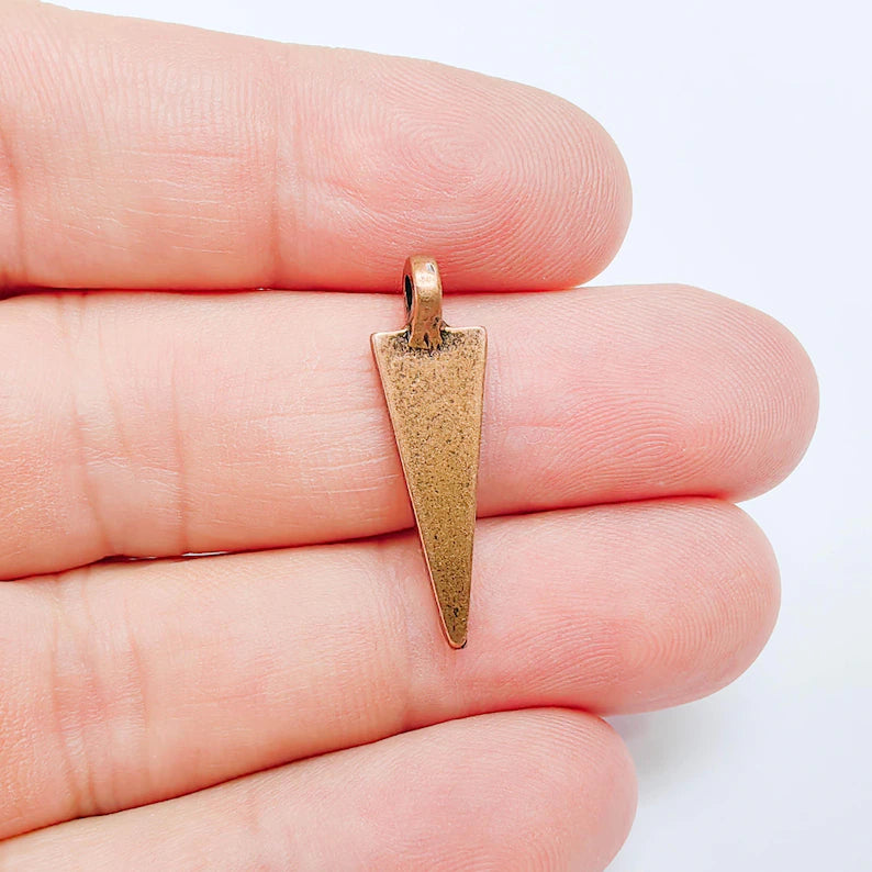 5 Minimalist Spike Charm Pendant, Geometric Triangle Design, Copper Plated, 28x8mm, G38098