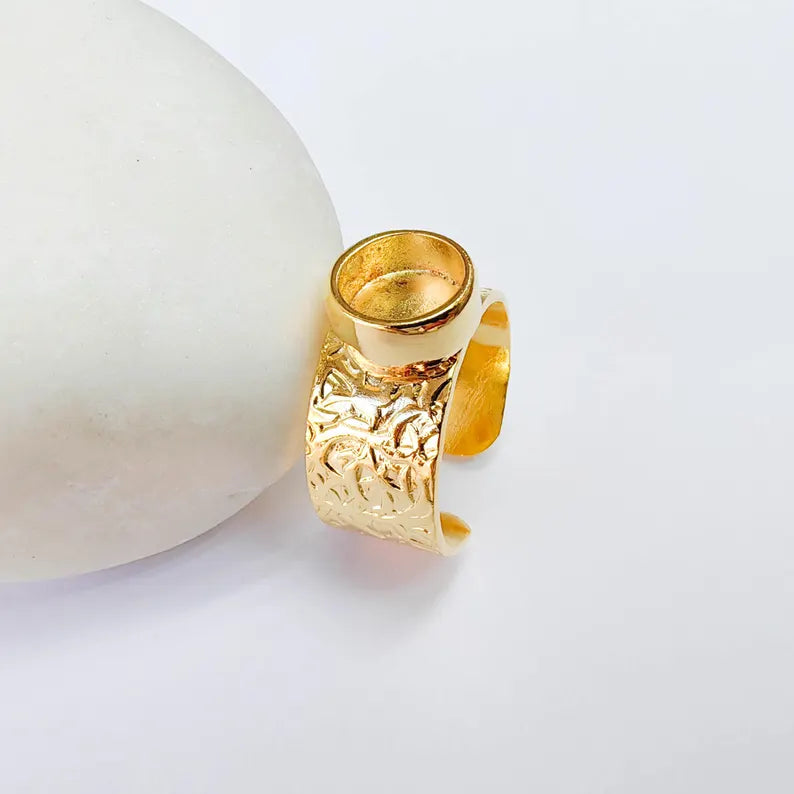 Round Bezel Adjustable Ring Base, 8mm Setting, 24K Shiny Gold Color Adjustable Blank, G38102