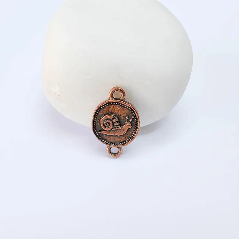4 Snail Connector Charm, Nature Animal Design, Double Sided, Antique Copper Plated 20x13mm, G38103