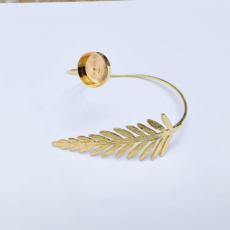 Leaf Cuff Bracelet Base, Adjustable Bracelet Blank, 14mm Round Bezel, 24K Gold Color, G38109
