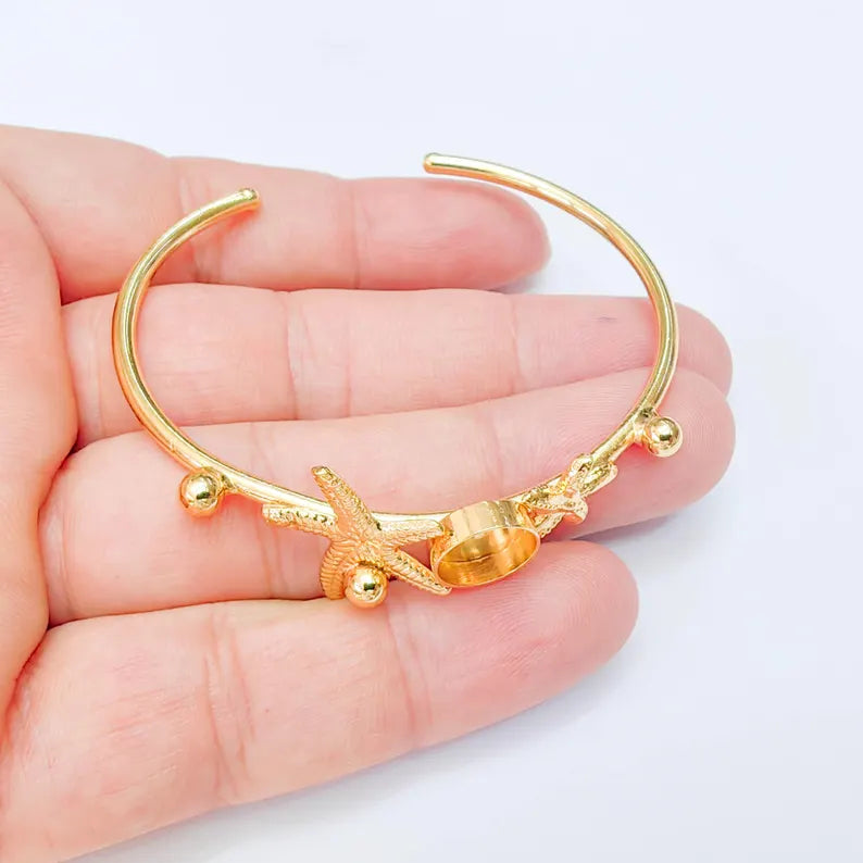 Starfish Cuff Bracelet Base, Adjustable Bracelet Blank, 10mm Round Bezel, 24K Gold Color, G38110