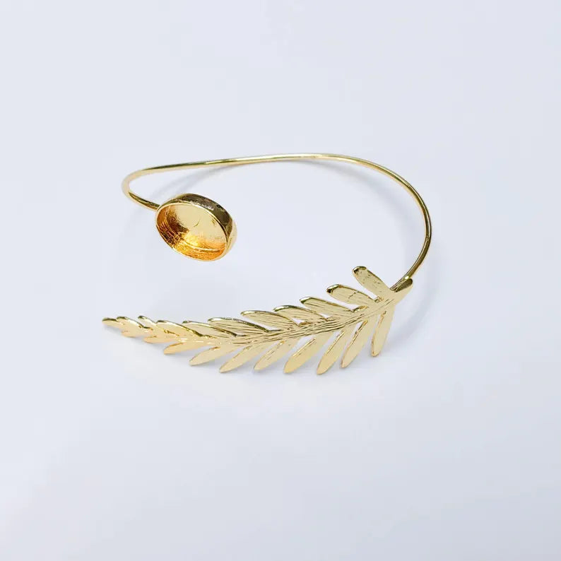 Leaf Cuff Bracelet Base, Adjustable Bracelet Blank, 14x10mm Oval Bezel, 24K Gold Color, G38113