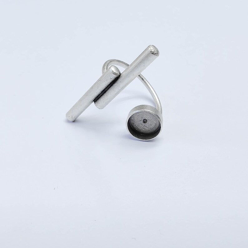 Adjustable Bar Ring Blank 8mm Bezel, Cabochon Setting, Antique Silver Plated Brass Base G38074