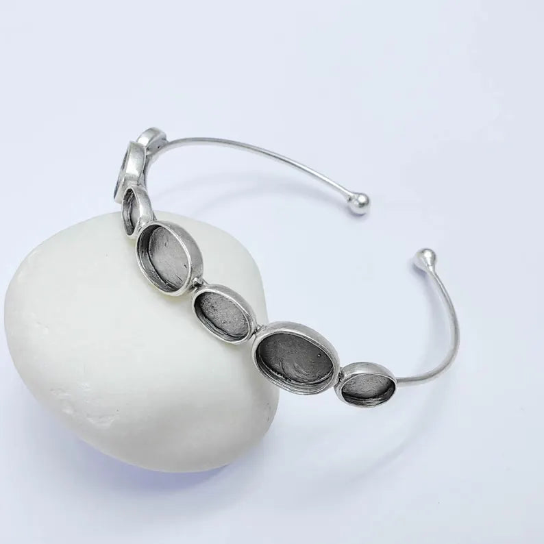 Multi Oval Bezel Cuff, Bracelet Blank, Base 11x8mm 8x6mm Adjustable Antique Silver Plated G38078