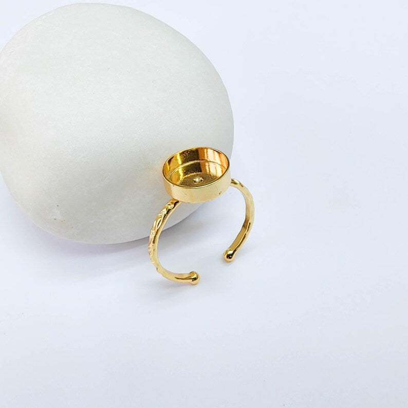 Adjustable Ring Base, Round Bezel 10mm, Textured 24K Shiny Gold Ring, G38087