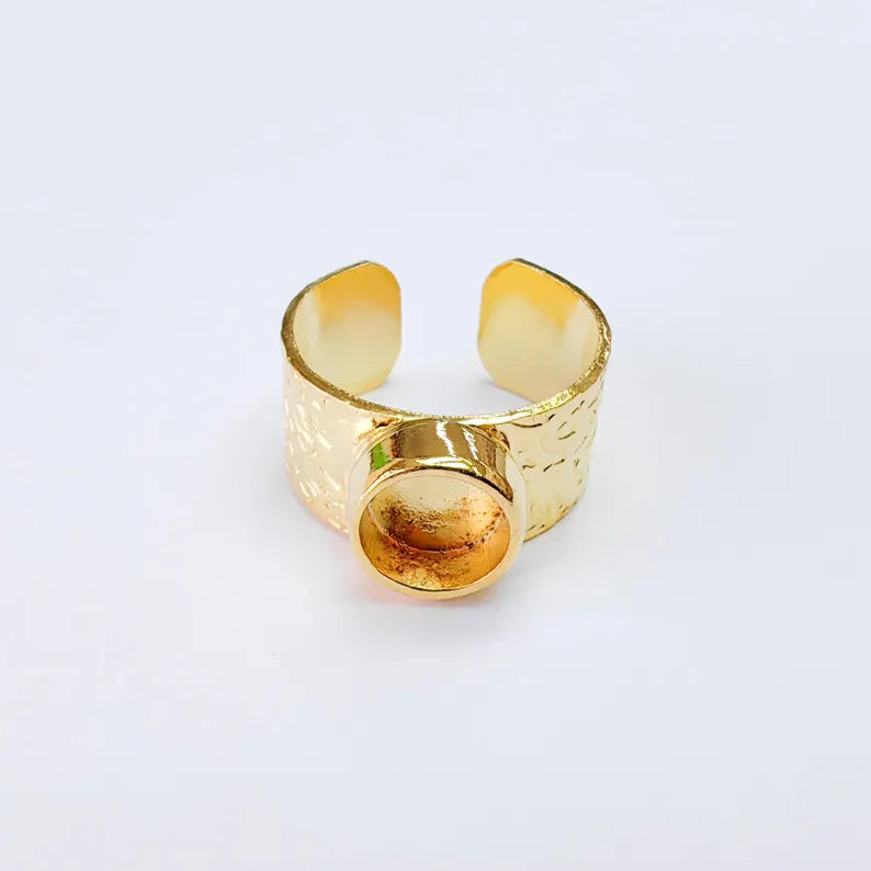 Round Bezel Adjustable Ring Base, 8mm Setting, 24K Shiny Gold Color Adjustable Blank, G38102