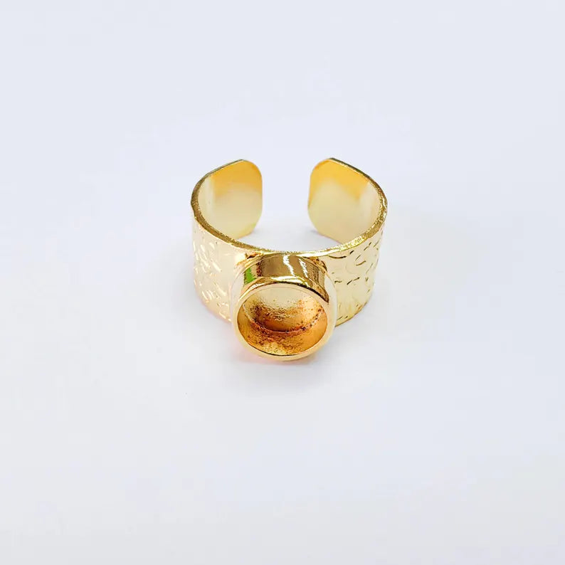 Round Bezel Adjustable Ring Base, 8mm Setting, 24K Shiny Gold Color Adjustable Blank, G38102