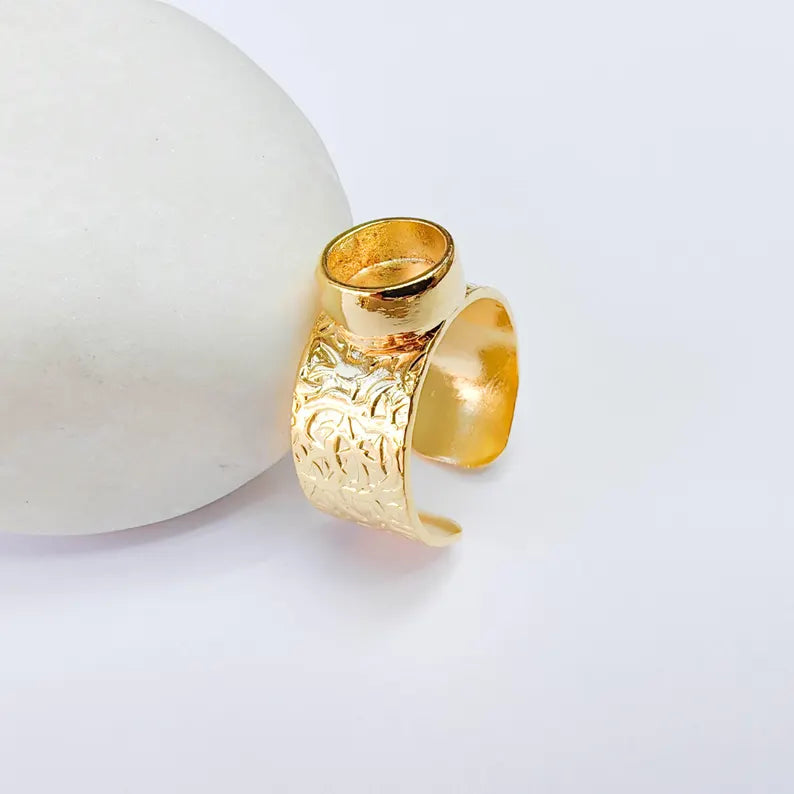 Round Bezel Adjustable Ring Base, 8mm Setting, 24K Shiny Gold Color Adjustable Blank, G38102
