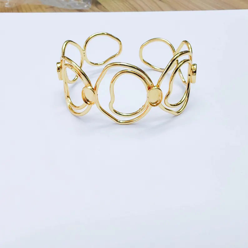 Abstract Cuff Bracelet Base, Adjustable Bracelet Blank, 8x6mm Oval Setting, 24K Gold Color, G38108