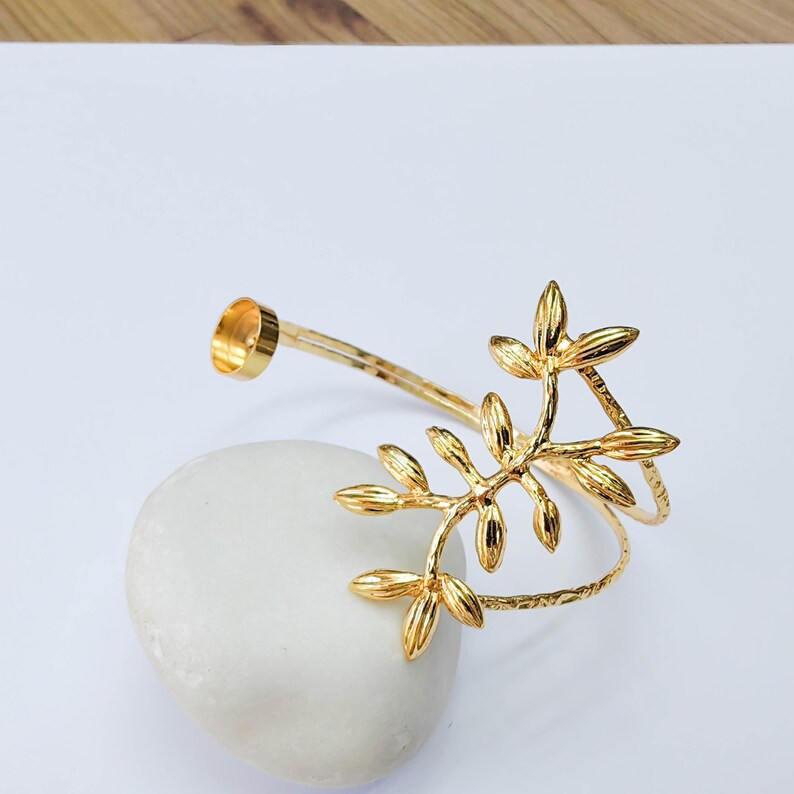 Botanical Leaf Cuff Bracelet Base, Adjustable Bracelet Blank, 10mm Round Bezel, 24K Gold Color G38106