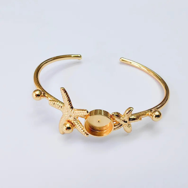 Starfish Cuff Bracelet Base, Adjustable Bracelet Blank, 10mm Round Bezel, 24K Gold Color, G38110