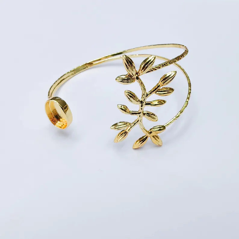 Botanical Leaf Cuff Bracelet Base, Adjustable Bracelet Blank, 14x10mm Oval Bezel, 24K Gold Color G38112