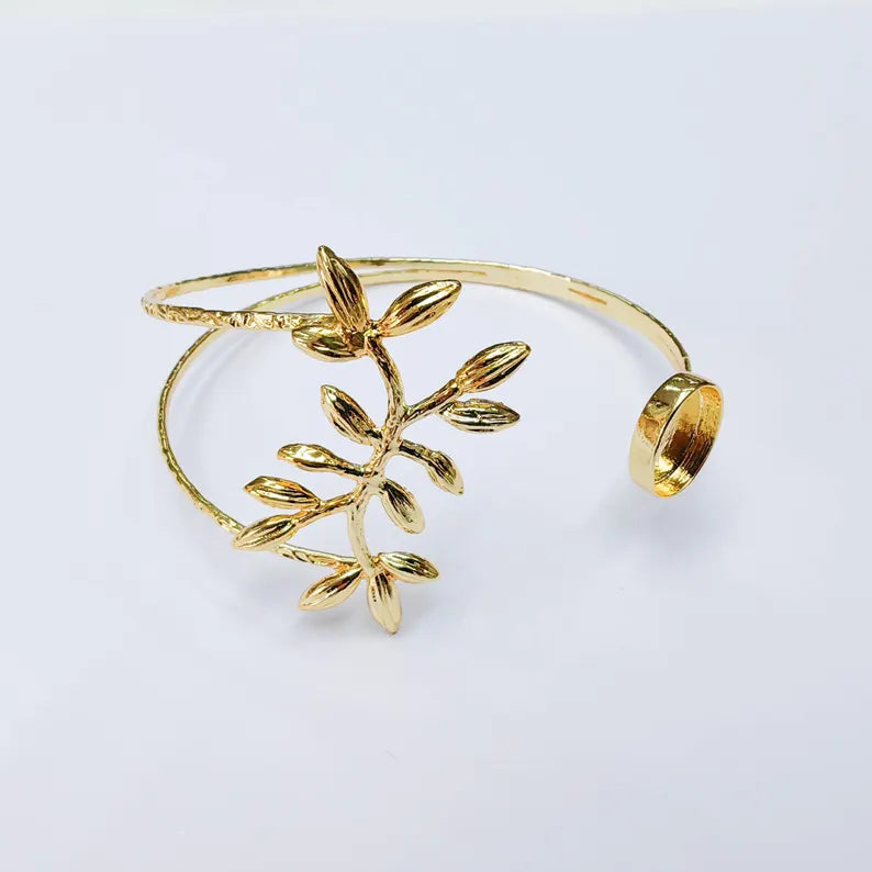 Botanical Leaf Cuff Bracelet Base, Adjustable Bracelet Blank, 14x10mm Oval Bezel, 24K Gold Color G38112