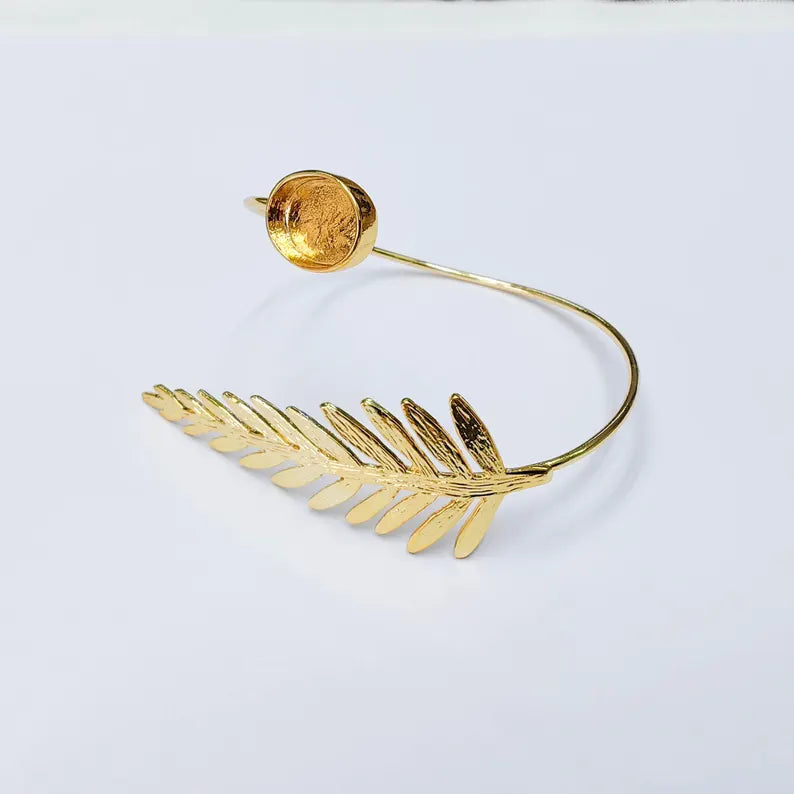 Leaf Cuff Bracelet Base, Adjustable Bracelet Blank, 14x10mm Oval Bezel, 24K Gold Color, G38113