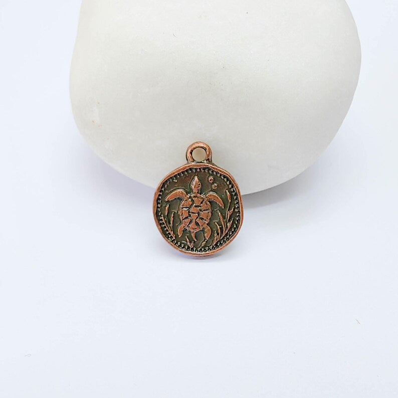 4 Sea Turtle Round Charm Pendant, Double Sided Ocean Design, Antique Copper Plated, 16x13mm, G38131 Bilal