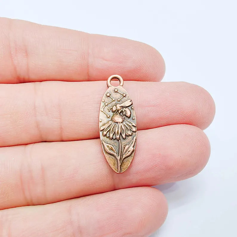 Bee Echinacea Flower Charm Pendant, Double Sided Botanical Design, 30x12mm, Antique Copper Plated G38140