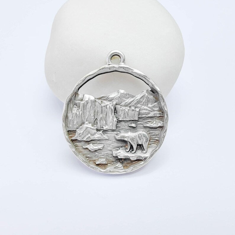Polar Bear Charm Pendant, Arctic Landscape Design, Antique Silver Plated, 33x28mm, G38142