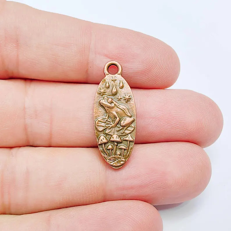 Frog Mushroom Pendant Charm, Double Sided Woodland Design, Antique Copper Plated, 30x12mm, G38162
