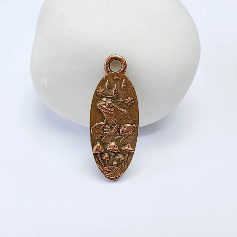 Frog Mushroom Pendant Charm, Double Sided Woodland Design, Antique Copper Plated, 30x12mm, G38162