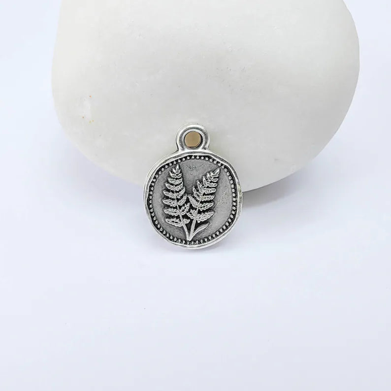 4 Fern Pendant Charm, Double Sided Botanical Charm, Antique Silver Plated, 16x13mm, G38172