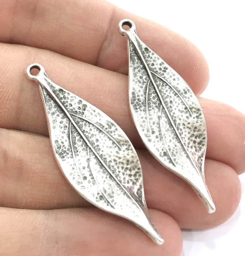 4 Pcs Antique Silver Plated Metal Leaf Pendant 47x15mm   G5183