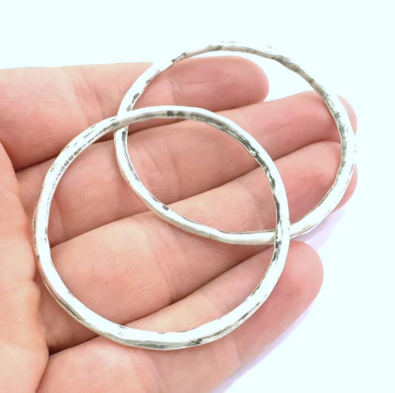 10 Silver Circle Pendant Antique Silver Plated Round  Connector ,Findings  (50 mm) G9775