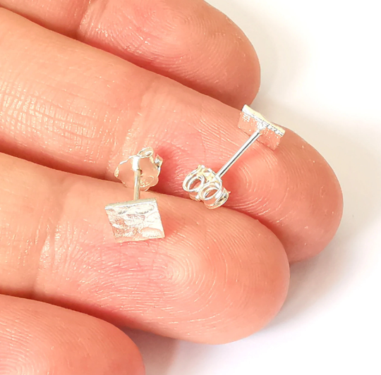 Earring Stud, Sterling Silver Earring Posts 2 Pcs (1 pair) Flat Pad Back 925 Silver Earring Engraving (6mm) G30132