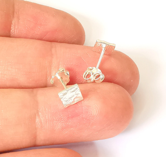 Earring Stud, Sterling Silver Earring Posts 2 Pcs (1 pair) Flat Pad Back 925 Silver Earring Engraving (6mm) G30132