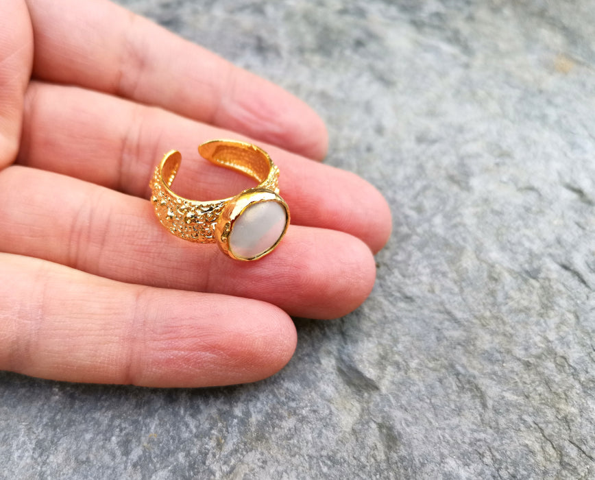 Gold Plated Brass Ring with Real Pearl Adjustable SR28