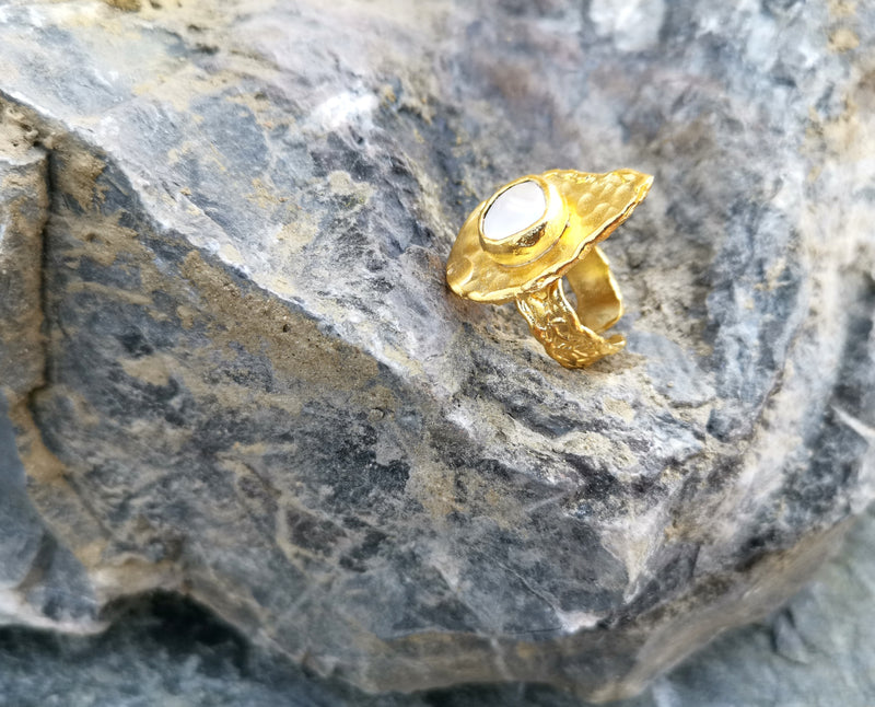 Gold Plated Brass Ring with Real Pearl Adjustable SR30