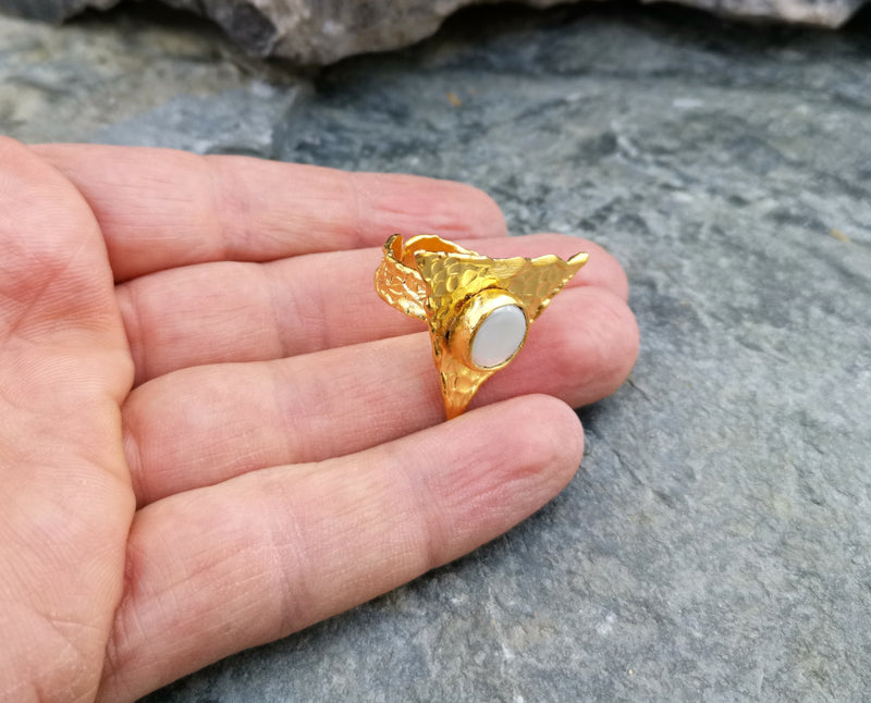 Gold Plated Brass Ring with Real Pearl Adjustable SR32