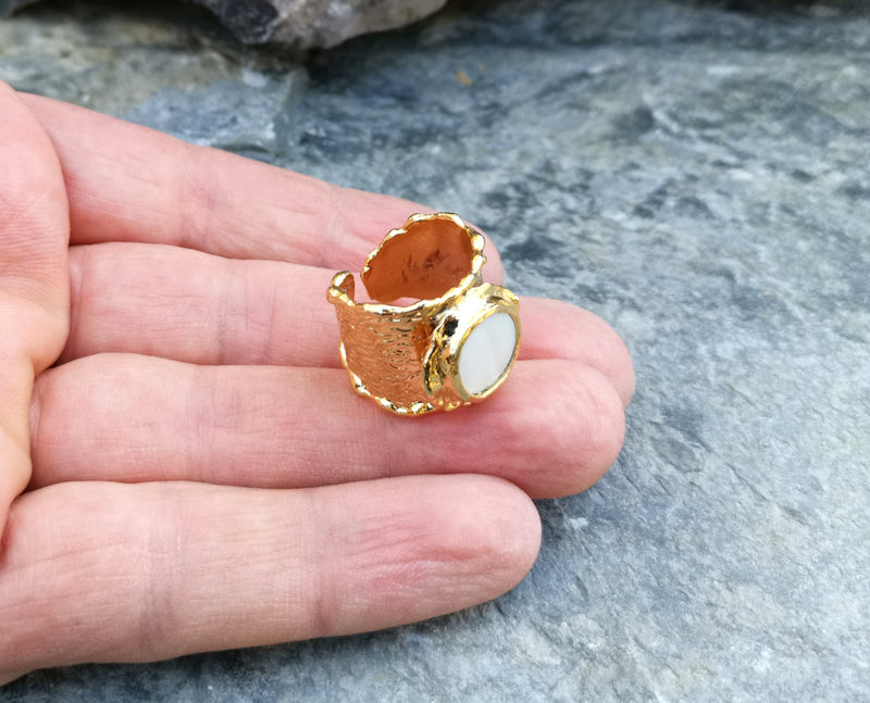 Gold Plated Brass Ring with Real Pearl Adjustable SR33