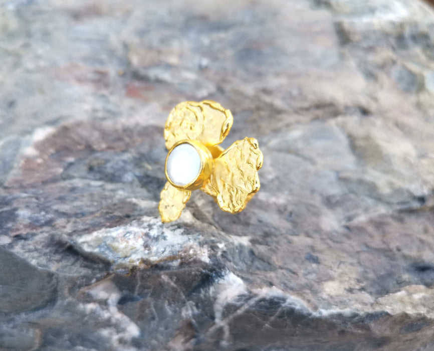 Gold Plated Brass Ring with Real Pearl Adjustable SR37