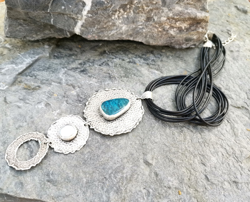 Antique Silver Plated Brass Necklace with Turquoise Gemstones and Real Pearl SR40