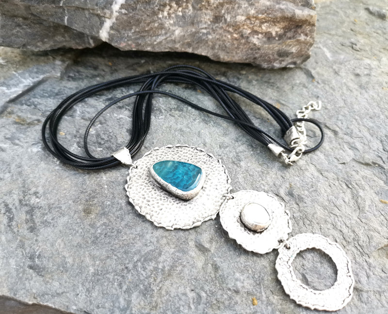 Antique Silver Plated Brass Necklace with Turquoise Gemstones and Real Pearl SR40